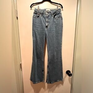 Abercrombie & Fitch Curve Love High Rise Vintage Flare Jeans